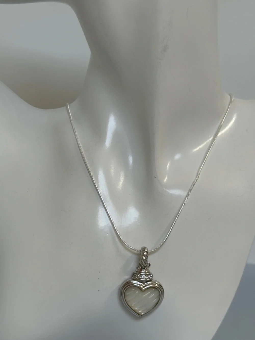 JUDITH RIPKA 925 sterling Silver Heart  Necklace with Mother-of-Pearl White
